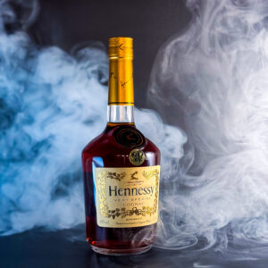 Hennessy v.s. (Trago-Botella)