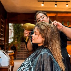 Corte Dama (lavado y corte)