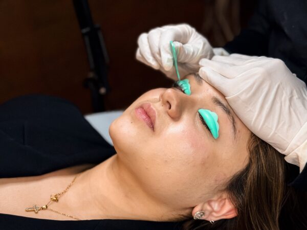Lash Lifting